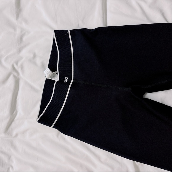 All Airlift High-Waist Alignment Legging - Picture 5 of 8